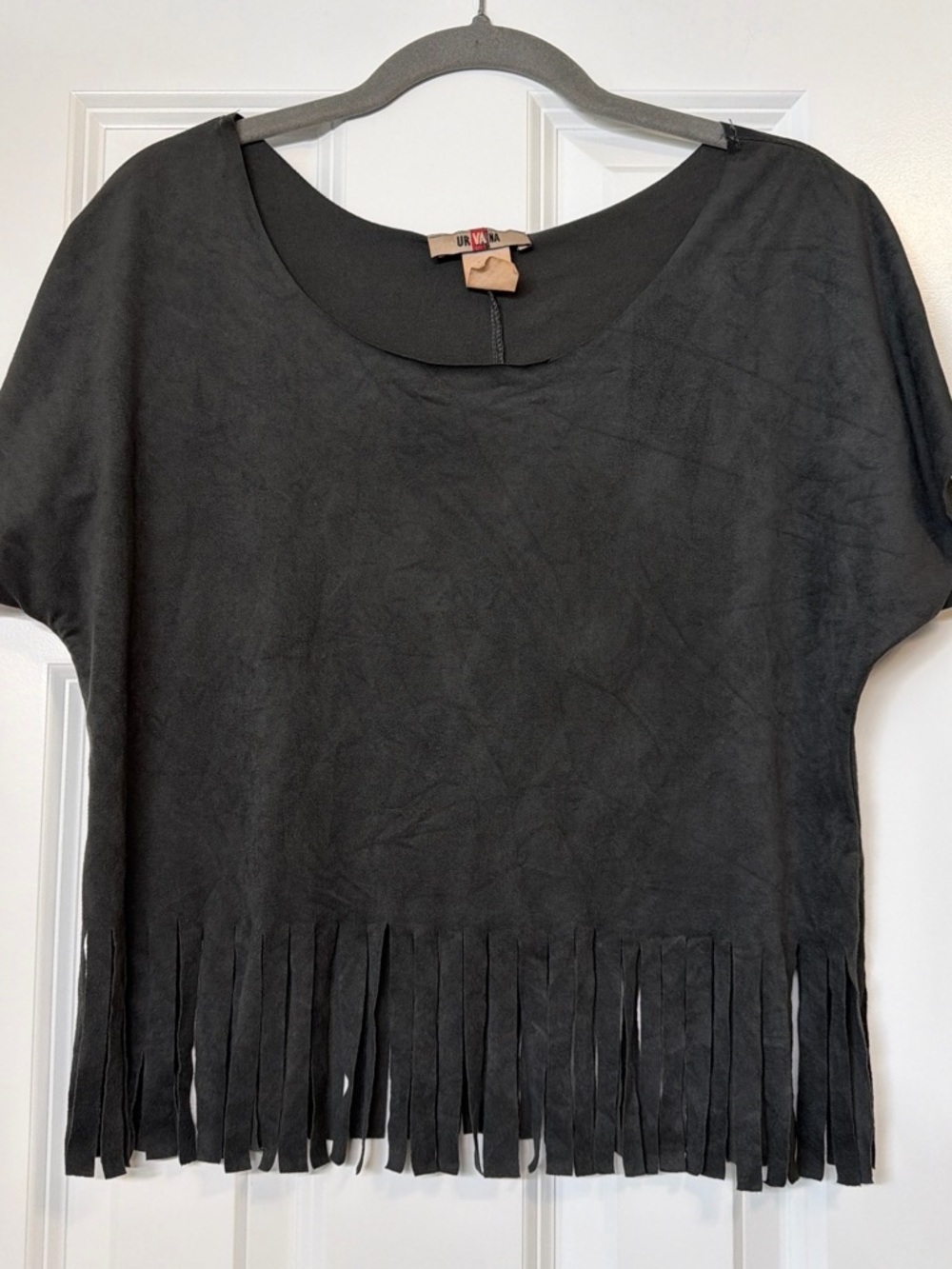 Fringed Short-Sleeve Crop Top in Dark Gray